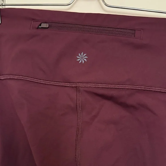 Athleta Powervita Colorblock Leggings - Medium - Hyper Focused 7/8 Tight. - Picture 4 of 4